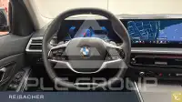 2025 BMW 318