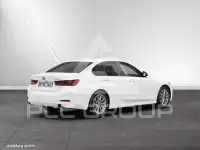 2025 BMW 318