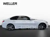 2025 BMW 318