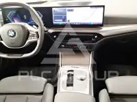 2025 BMW 318