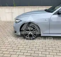 2025 BMW 318