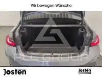2025 BMW 318