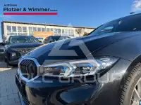 2025 BMW 318