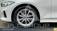 2025 BMW 318