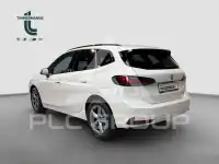 2025 BMW 220