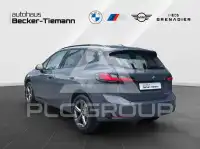 2025 BMW 220