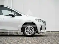 2025 BMW 220