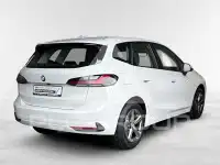 2025 BMW 220