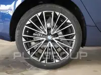 2025 BMW 220