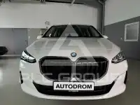 2025 BMW 220