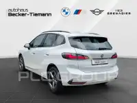 2025 BMW 220