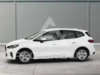 2025 BMW 220