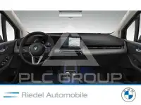 2025 BMW 220