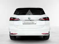 2025 BMW 220