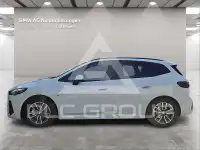 2025 BMW 220
