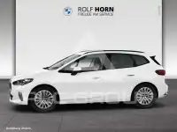 2025 BMW 220