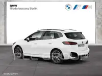 2025 BMW 220