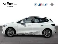 2025 BMW 220