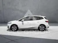 2025 BMW 220