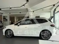 2025 BMW 218