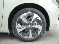 2025 Suzuki SWIFT