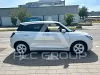 2025 Suzuki SWIFT
