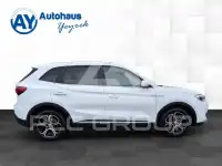 2025 MG ZS