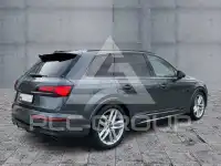 2025 Audi SQ7