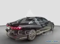 2025 Audi A8