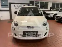 2025 Fiat 500