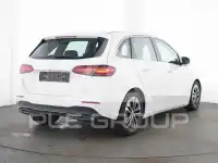 2025 Mercedes Benz B 200