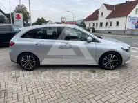 2025 Mercedes Benz B 200