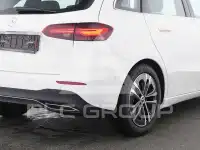 2025 Mercedes Benz B 200