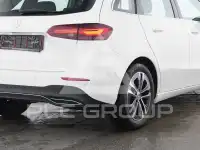 2025 Mercedes Benz B 200