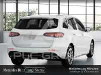 2025 Mercedes Benz B 200