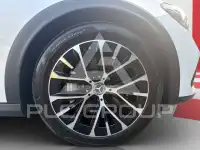 2025 Mercedes Benz E 300