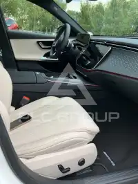 2025 Mercedes Benz E 300