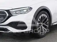 2025 Mercedes Benz E 300