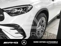 2025 Mercedes Benz GLC 300