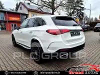 2025 Mercedes Benz GLC 300