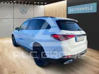 2025 Mercedes Benz GLC 300