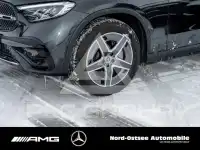 2025 Mercedes Benz GLC 300