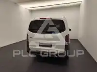 2025 Mercedes Benz Vito