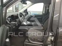2025 Mercedes Benz V