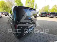 2025 Mercedes Benz V