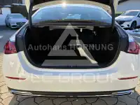 2025 Mercedes Benz E 200