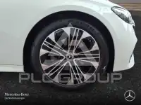 2025 Mercedes Benz E 220