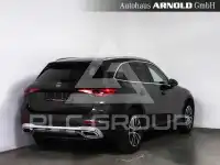 2025 Mercedes Benz GLC 200