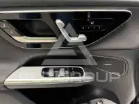 2025 Mercedes Benz GLC 200
