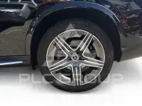 2025 Mercedes Benz GLC 200